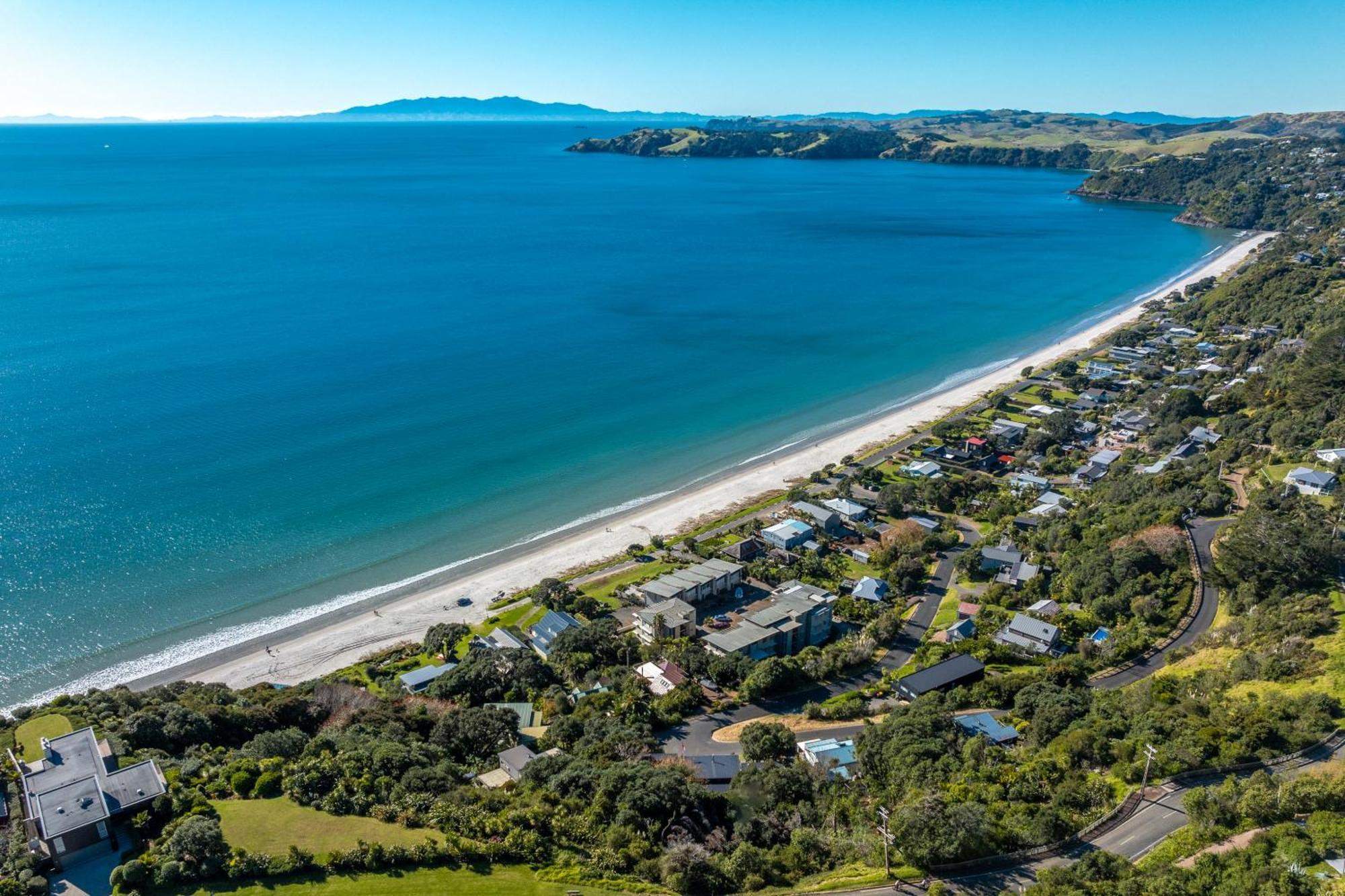 Wavesong - Stay Waiheke Onetangi ภายนอก รูปภาพ